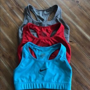 3 Nike sports bras
